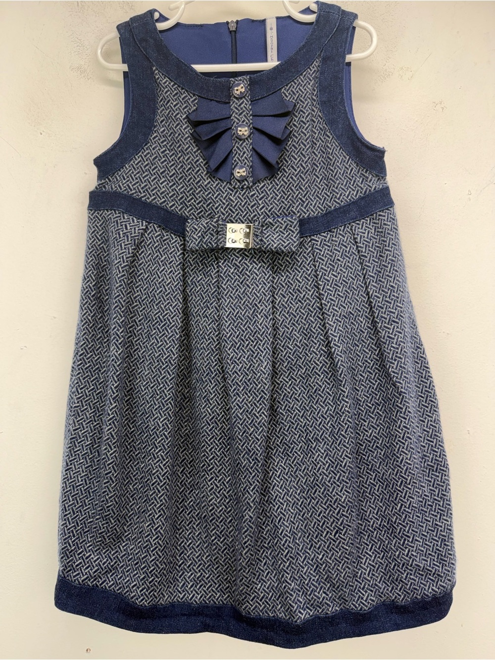 Mayoral size 6 Girls Blue Geometric Velvet Sleeveless Pleated Princess Dress
